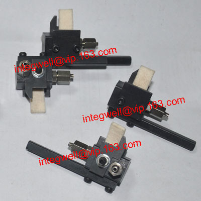 Oil separation device / lubrication