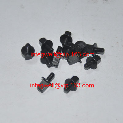 Safety screw / handle screw / locking screw