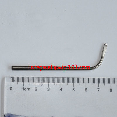 Catch thread needle / binder thread needle / weft pusher