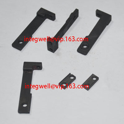 Latch needle holder / guide rail / latch needle support / needle clamp
