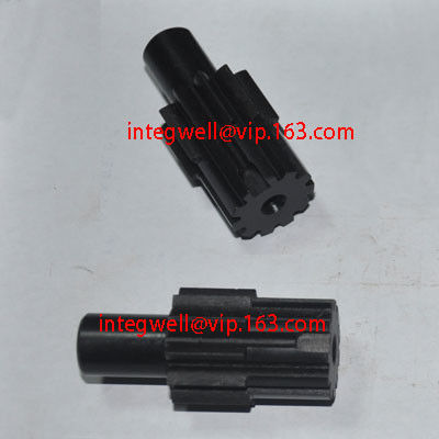 Pinion / idler gear
